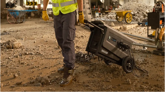 Why Contractors Choose Industrial Power Stations for Construction and Remodeling Work
